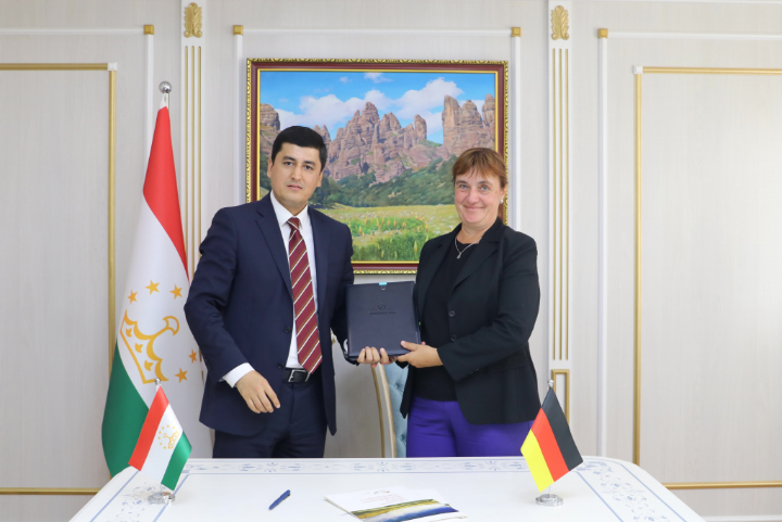 Meeting of the Chairman of the Committee Sheralizoda B. A. with the new head of the Department of the German Society for International Cooperation (GIZ) Daniel Passon