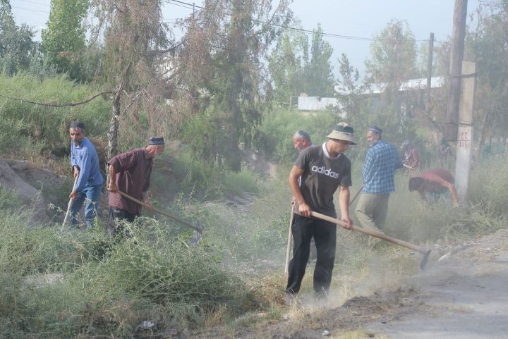 Action "Cleanliness of the area" in the Jaloliddin Balkhi district