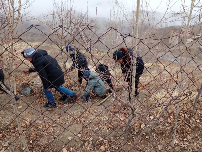 The action "Cleanliness of the area" in the city of Istiklol