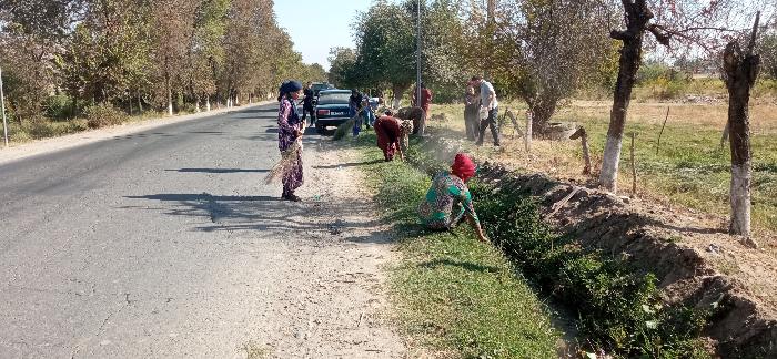 Экологические акции «Чистота местности» и «Чистота дороги» в районе Рудаки